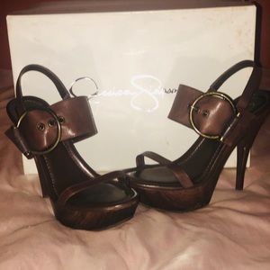 Jessica Simpson heels